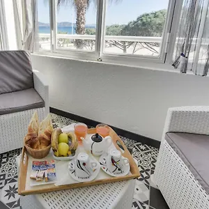 ** Hotel Le Marina B France